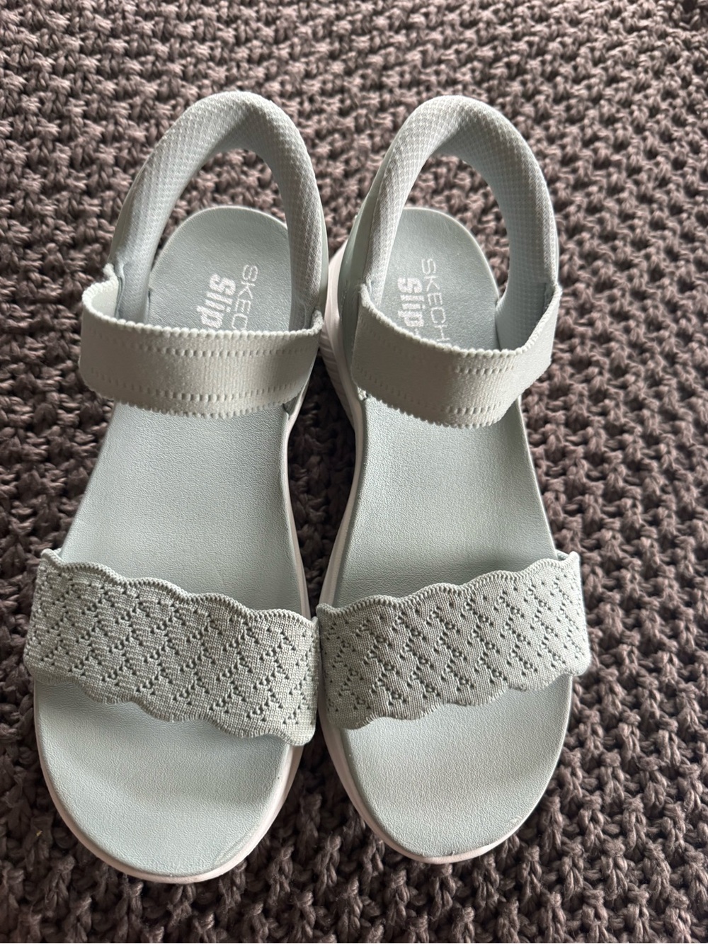 Brand New - Skechers Women’s Light Gray Open-Toe Sandals with Strap